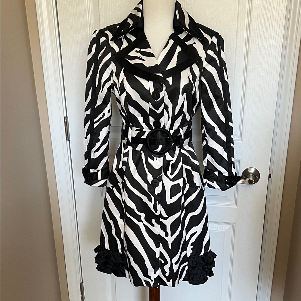 NWT bebe black and white ruffle trench coat XS